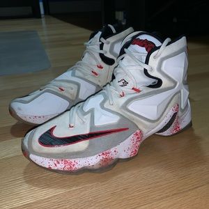 Nike Lebron 13 - Friday the 13th edition